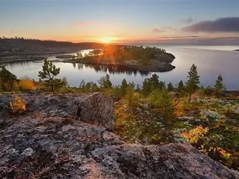 Тур в Карелию-Ладожское озеро-Выборг из Новополоцка